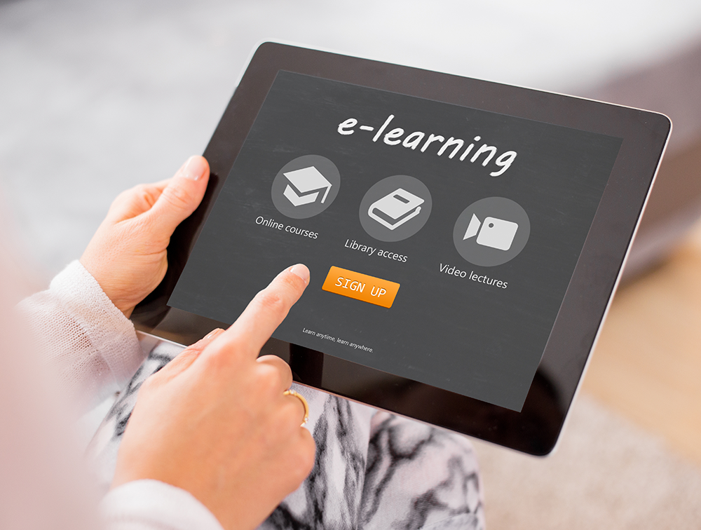 What is elearning?